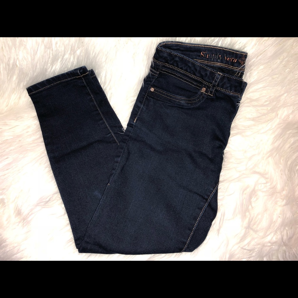 Vera Wang jean capris